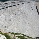 What An Amazing Dam. Wait… What’s That? Are Those…
