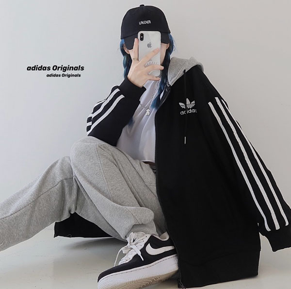 时尚穿搭指南∶展现个性的Nike Court Legacy搭配之道