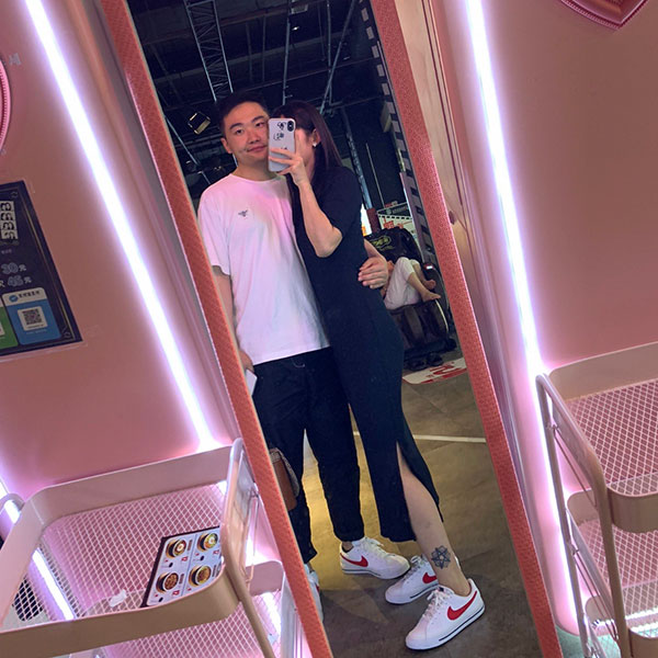 时尚穿搭指南∶展现个性的Nike Court Legacy搭配之道