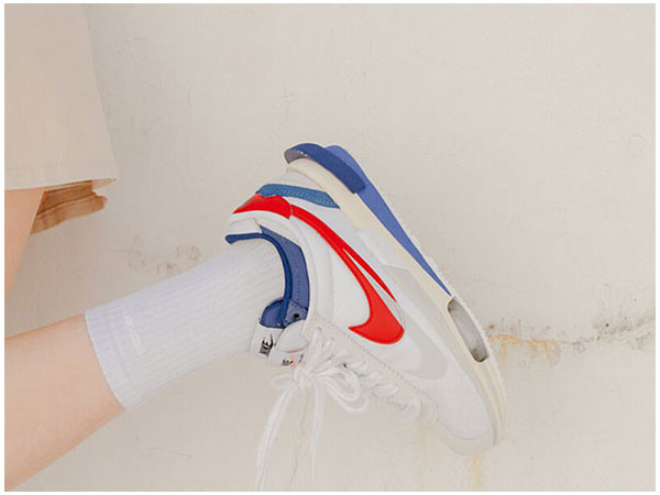 探索Nike Sacai價格:奢華與藝術的完美平衡 Nike Sacai價格