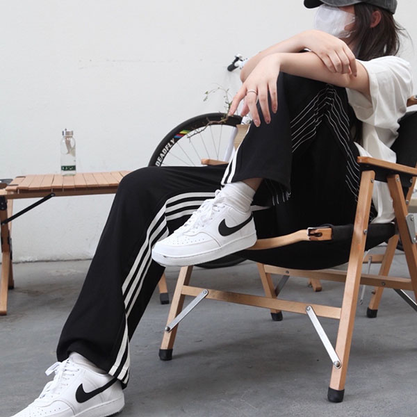 Nike Court Vision Low - 简约百搭的穿搭指南