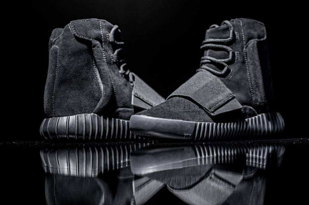 adidas yeezy 750 boost價格