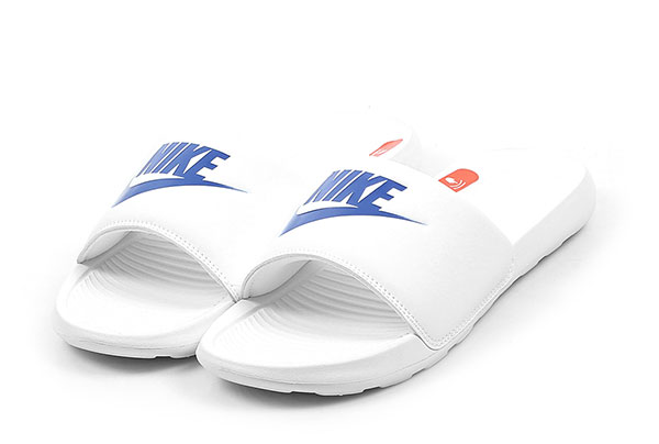 輕盈防水,時尚舒適!探索Nike拖鞋的防水技術 Nike拖鞋防水