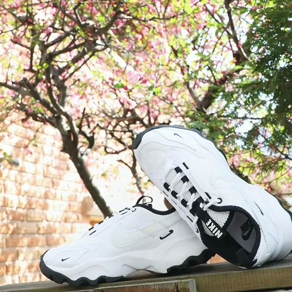 NIKE TC 7900穿搭