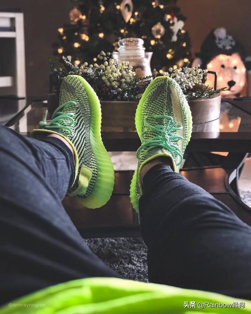 万万没想到 年年夏天都瘋漲的 Yeezy 350 今年我能随便挑