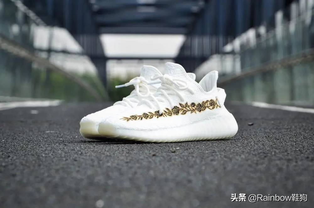 万万没想到 年年夏天都瘋漲的 Yeezy 350 今年我能随便挑
