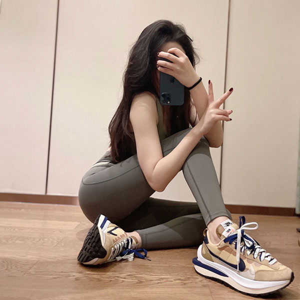 Nike Sacai哪里买?购买最新款Sacai合作鞋款的指南 Nike sacai哪里买