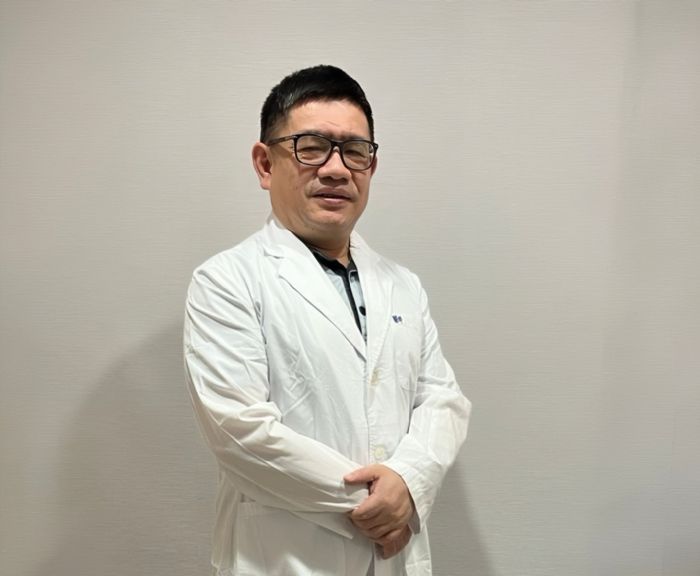 首璽格爾醫美整形診所院長石文彬醫師表示,很多人追求以瘦為美,使得雙頰出現凹陷。