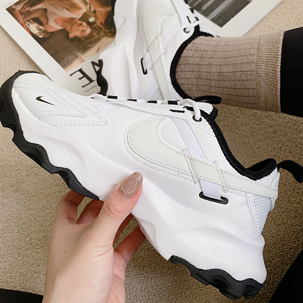 如何分辨Nike TC 7900的正版與仿冒品? Nike TC 7900正版
