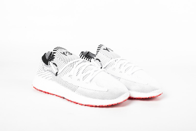 競速設計高端跑鞋！三双全新 Y-3 鞋款現已發售
