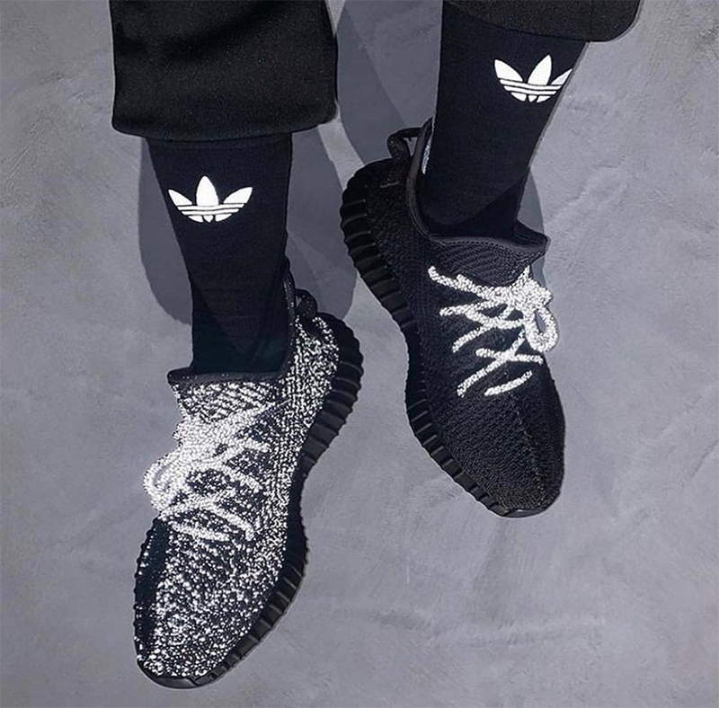最多暴跌 7000 塊！Yeezy「滿天星」不再天价！跟風冲過的人別看：会哭