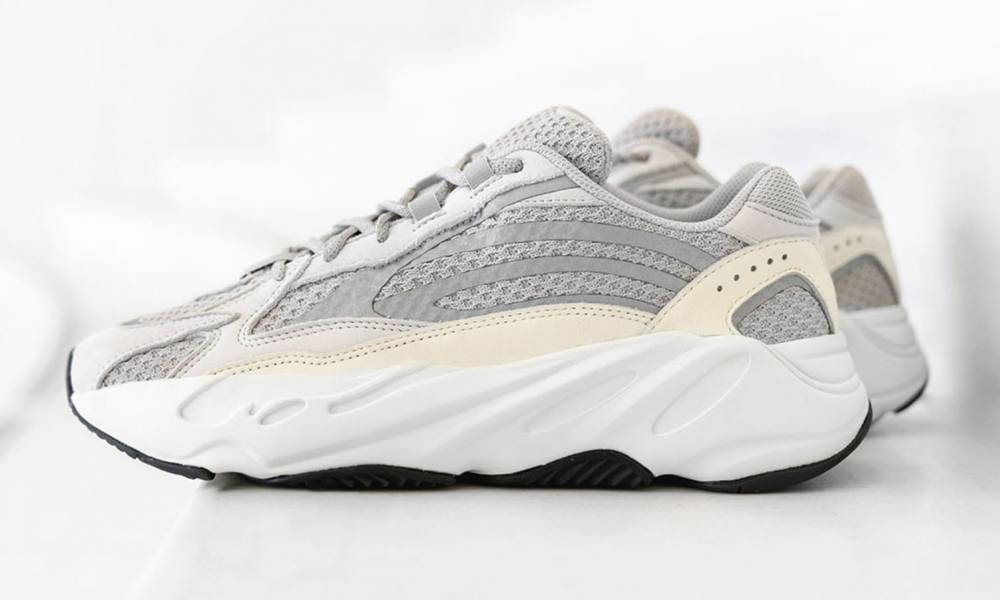 yeezy700的款式介紹，你只懂350？