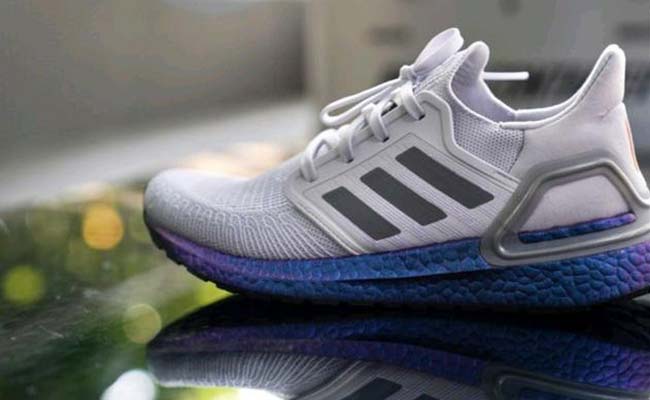 ADIDAS ULTRA BOOST 20太空