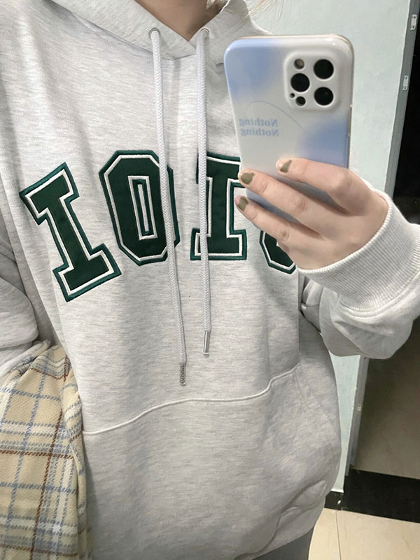風格的象徵：oioi帽T的時尚魅力