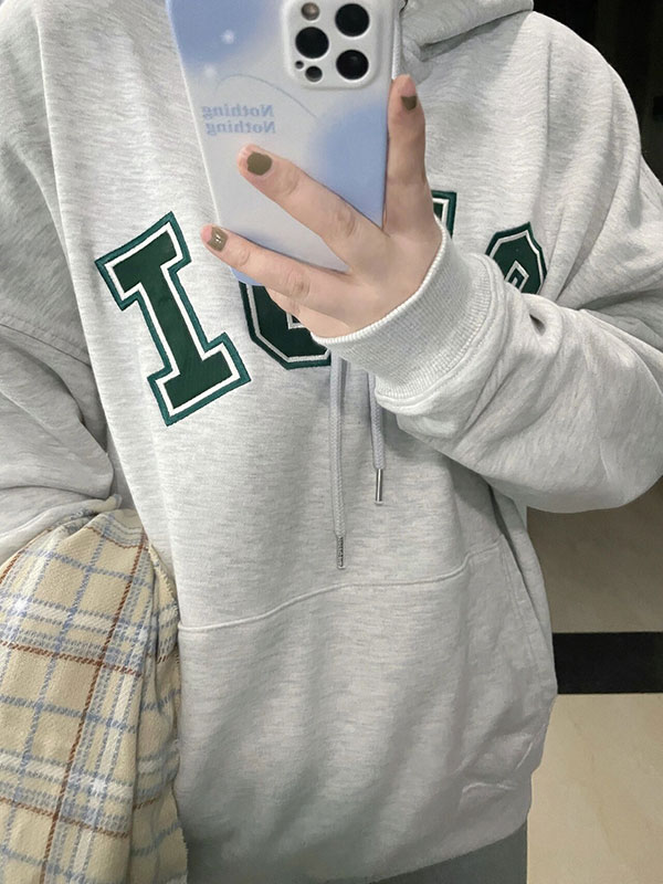 風格的象徵：oioi帽T的時尚魅力