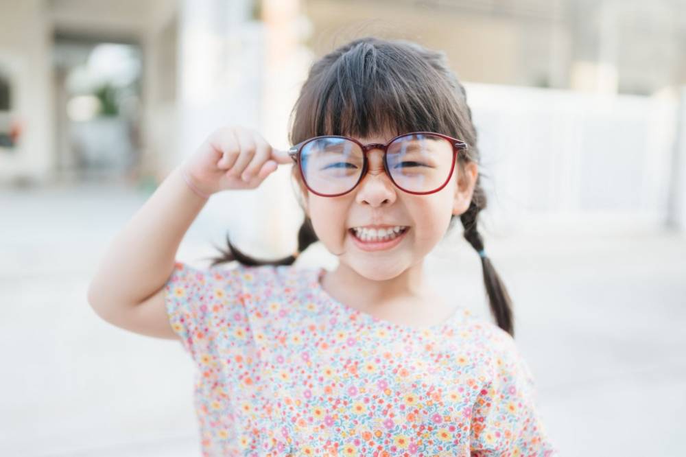 視力保健懶人包!6招教你如何做、怎麼吃預防儿童近視