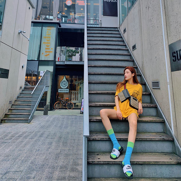 輕盈防水,時尚舒適!探索Nike拖鞋的防水技術 Nike拖鞋防水