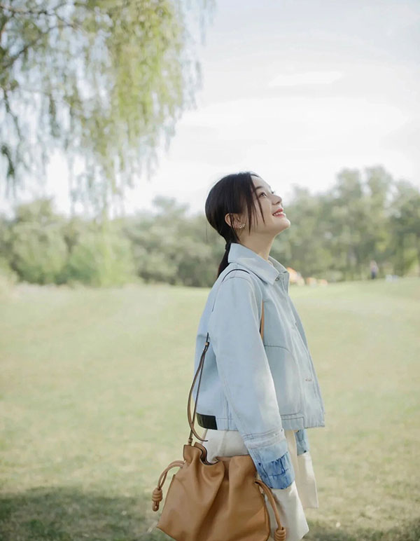 Loewe Flamenco背法