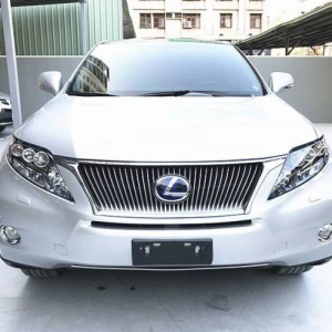 2010出厂凌志Rx450h顶级版