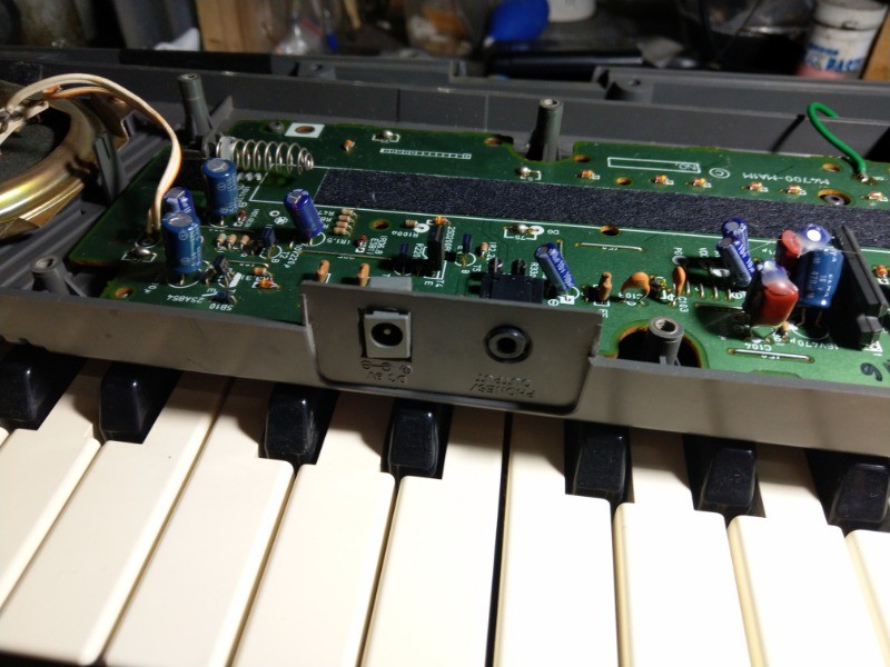 CTK-200 電子琴電源接頭鬆脫