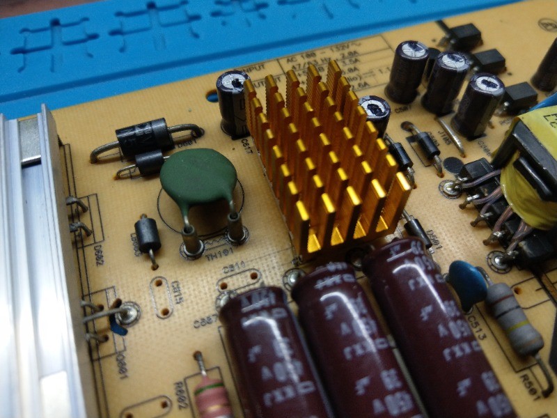 奇美液晶電視 TL-37L6000D 主機板送修