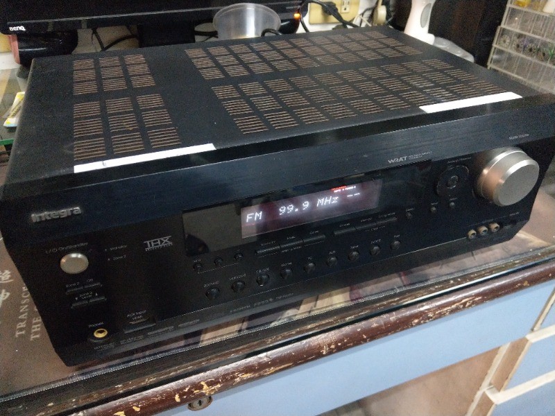 Integra DTR-30.2 無法開機