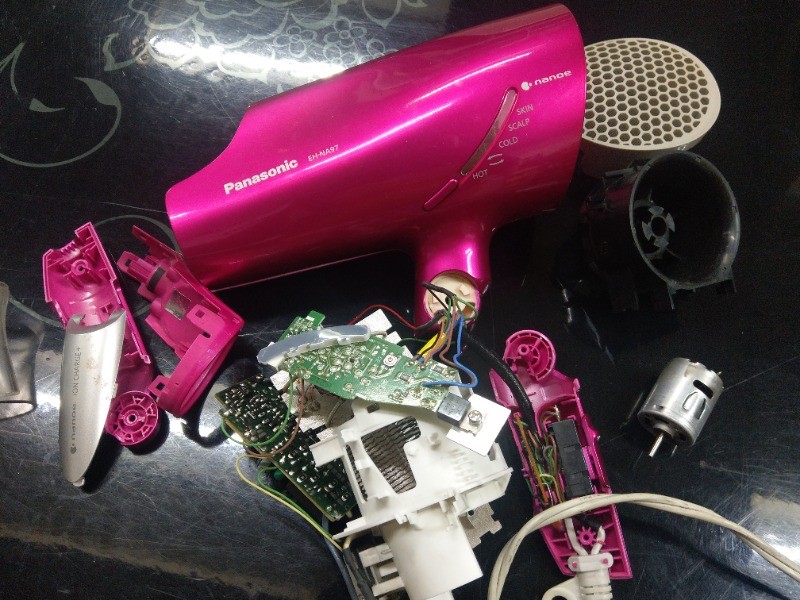 Panasonic 吹風機 NA95 NA96 NA97 NA98 NA99 NA9A 故障維修