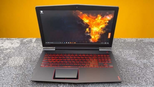 Lenovo Y520 螢幕會不定時變黑
