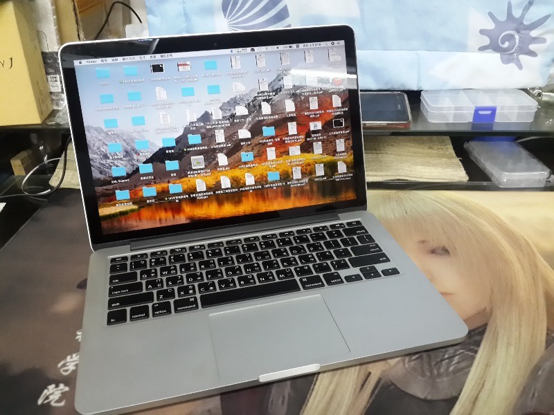 Apple Macbook Pro A1425 螢幕破裂更換液晶面板