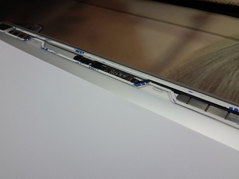 Apple Macbook Pro A1425 螢幕破裂更換液晶面板